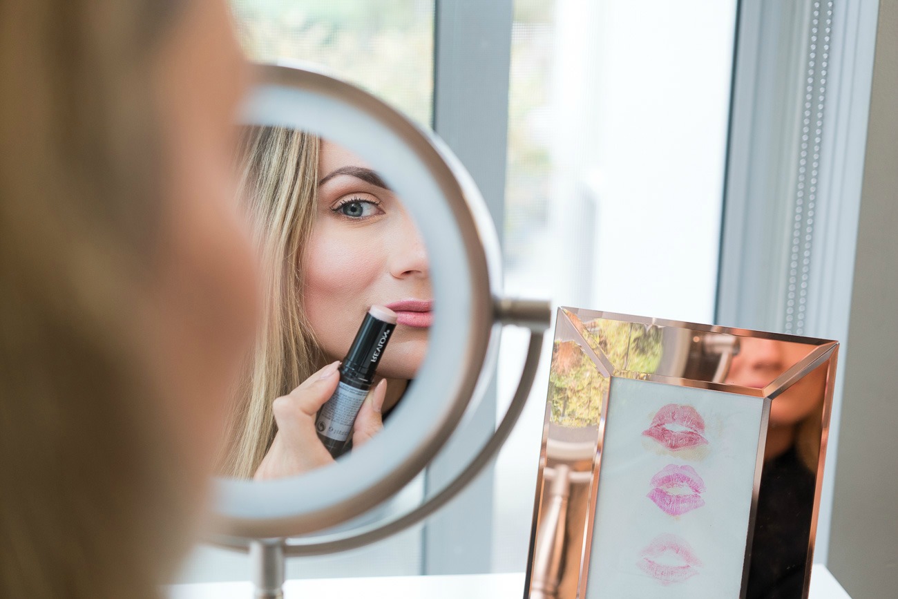 how to highlight with drugstore highlighter under $15 PhotoReady Instafix Highlighter Stick angela lanter hello gorgeous 10 minute morning makeup routine