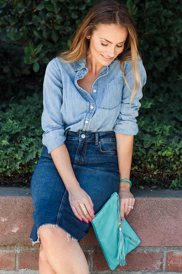 Denim on Demin look - aquamarine clutch - Angela Lanter - Hello Gorgeous