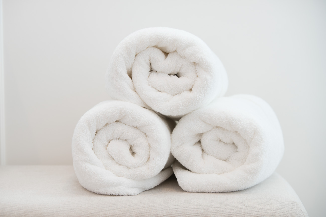 Laundry Hacks that Really Work angela lanter hello gorgeous