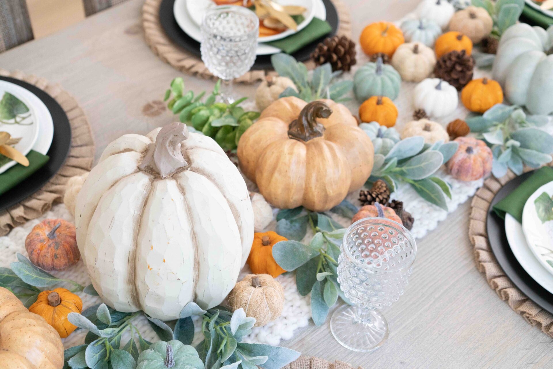 Fall Decor Ideas To Make Your Home Stand Out | Dining Room Tour