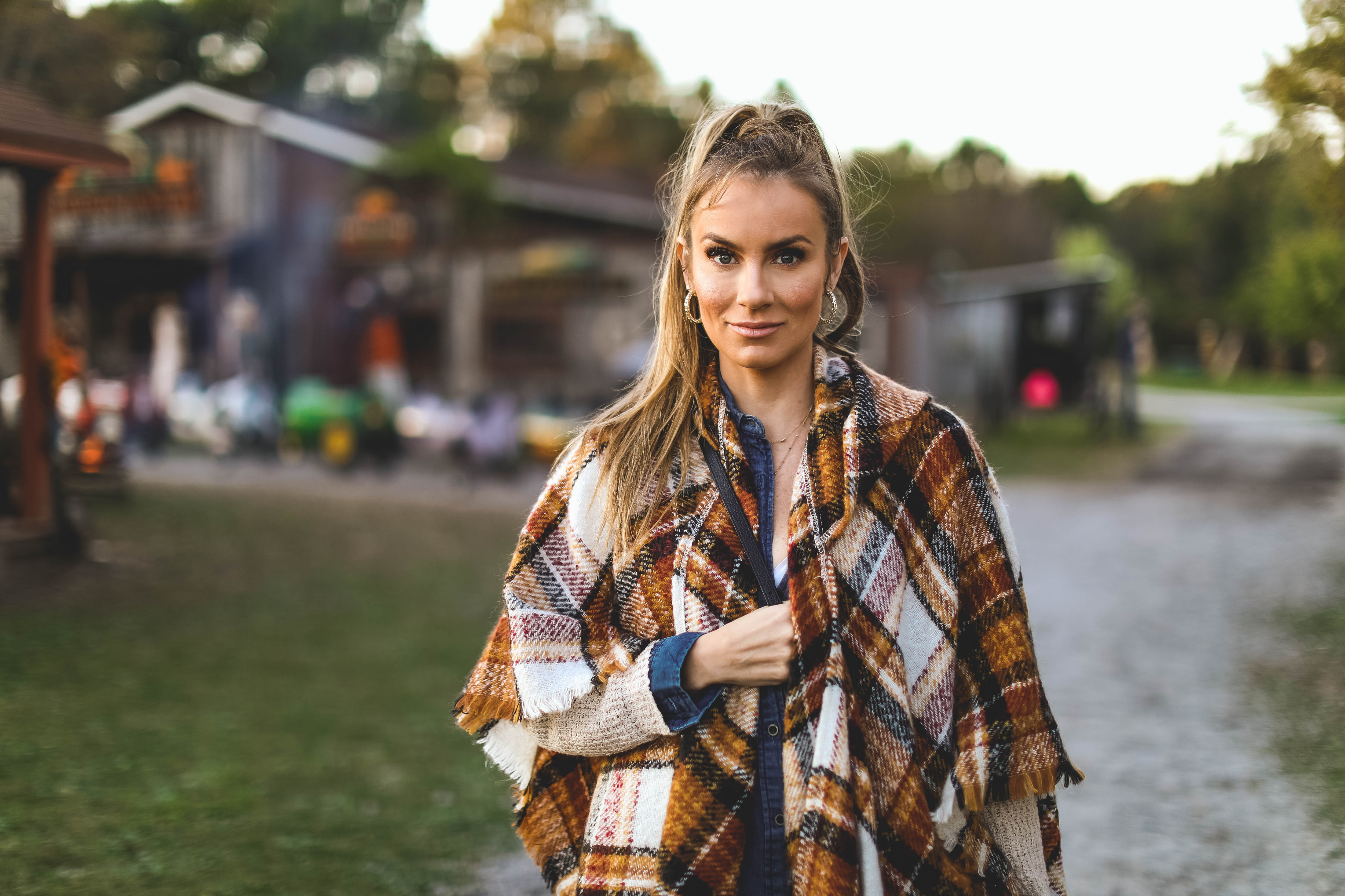 What We Wore to the Pumpkin Patch Casual Fall Outfits angela lanter hello gorgeous
