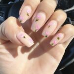 spring nails floral