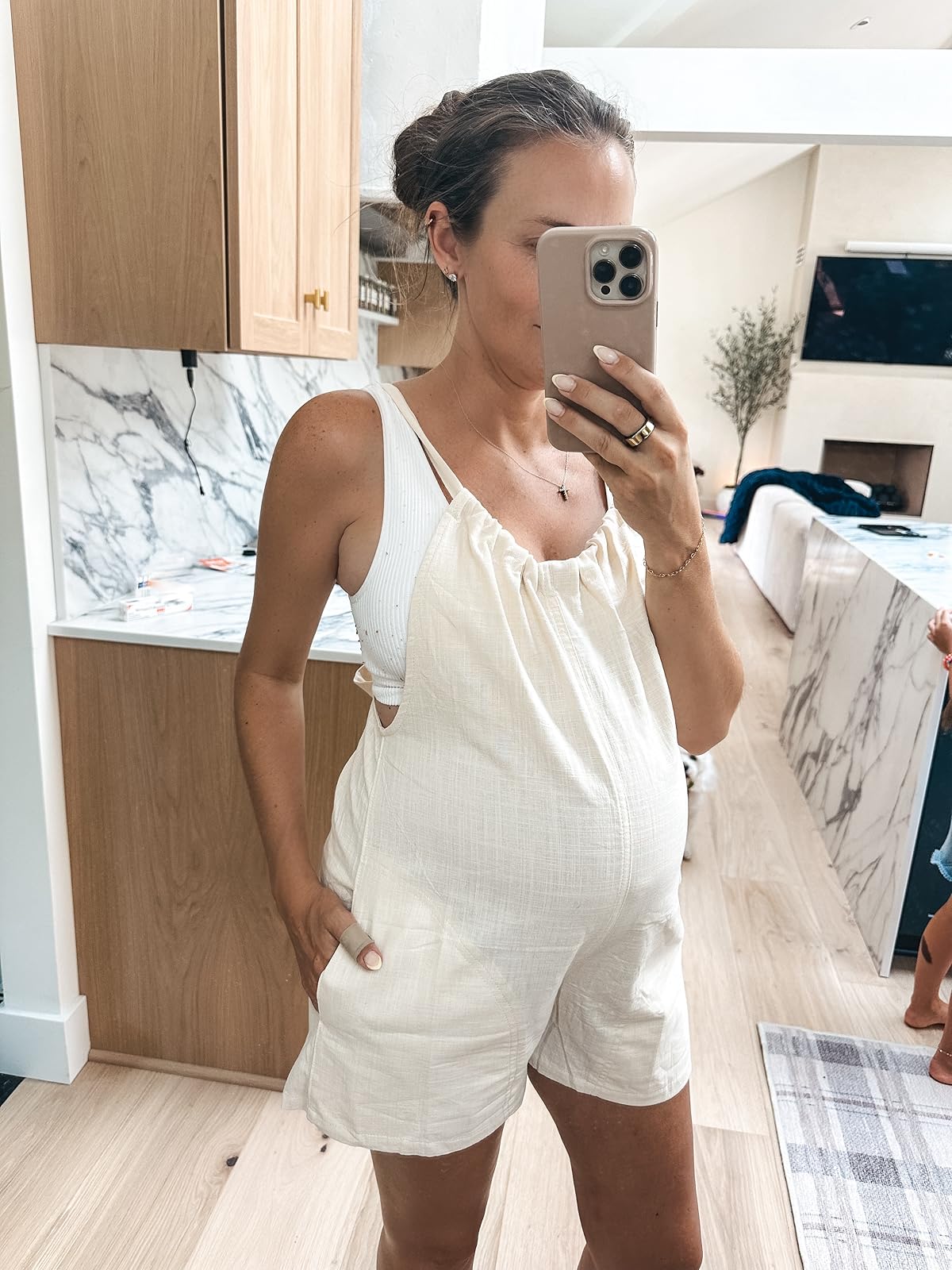 Cutest Maternity Outfits To Copy This Summer by fashion blogger Angela Lanter